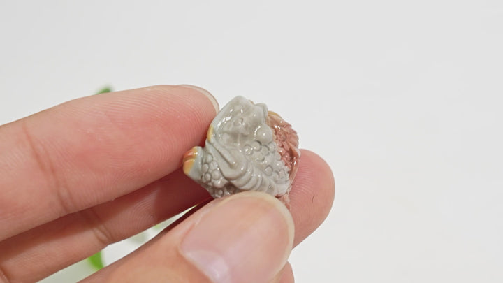 Natural Crystal Carving Alashan Agate Three Legged Money Toad