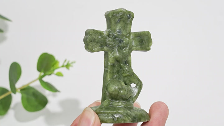 Natural Crystal Carving Skull Cross