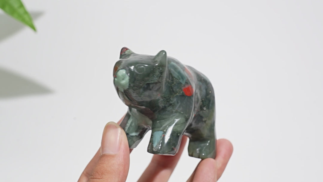 Unique,Natural Crystal Cute Walking Polor Bear Carving
