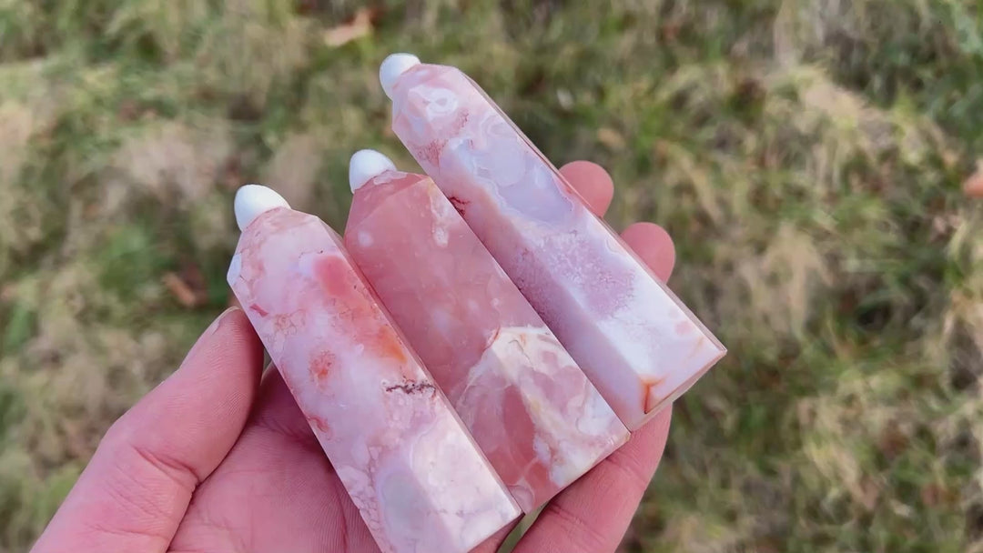 Natural Crystal Pink Flower Agate Point