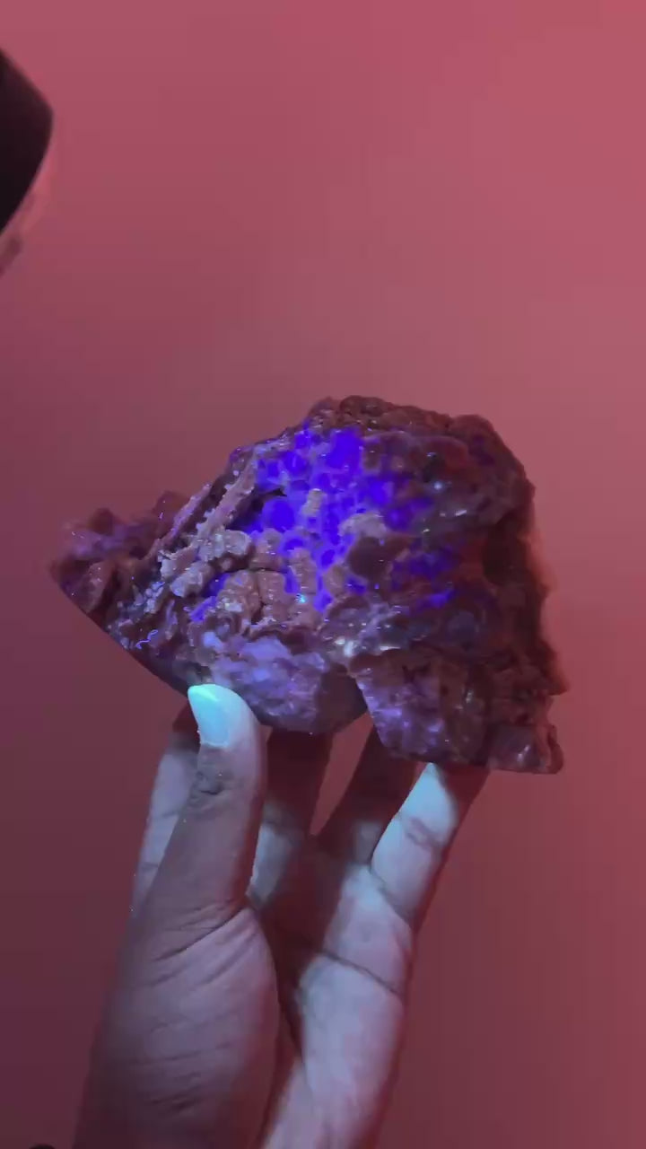 Fluorite With Quartz Skull