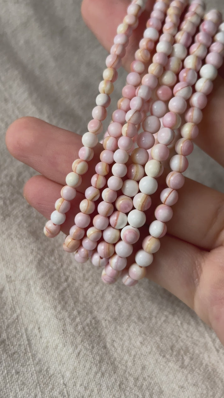 Queen Conch Shell Triple Wrap 3.9-4.6mm