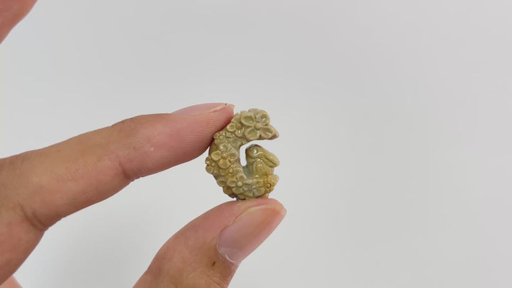 Natural Crystal Carving Alashan Agate Flower Moon Rabbit
