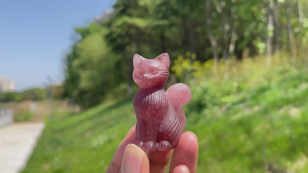 Natural Striped Cat Crystal Carving