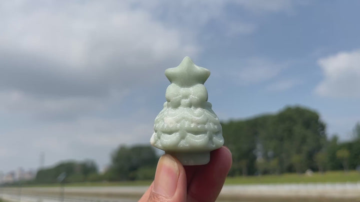 Natural Crystal Carving Bow Adorned Christmas Tree