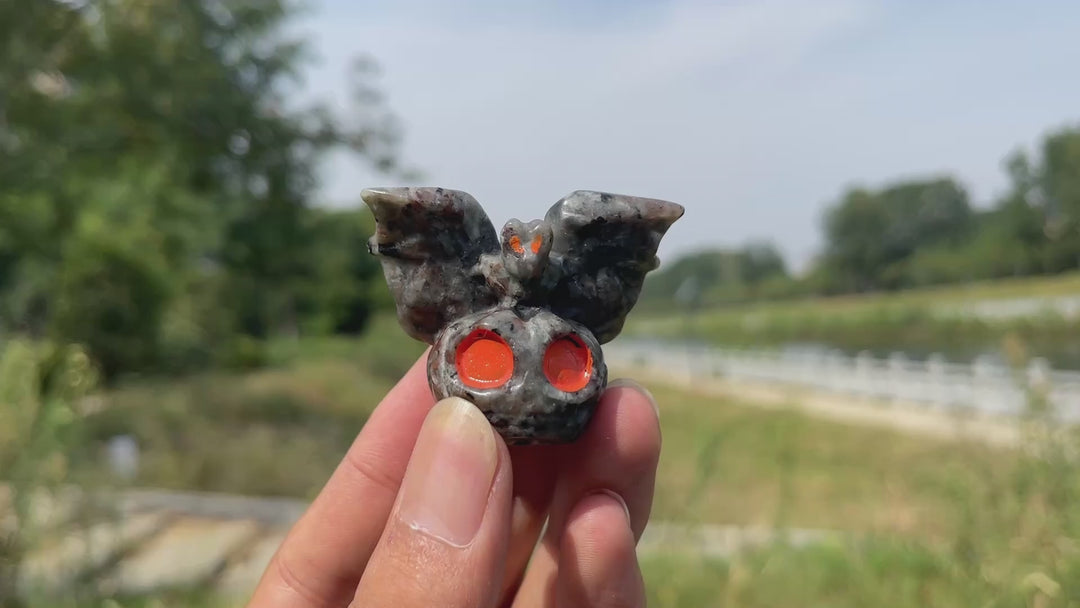 Natural Crystal Carving Cute Skull Pumpkin Bat