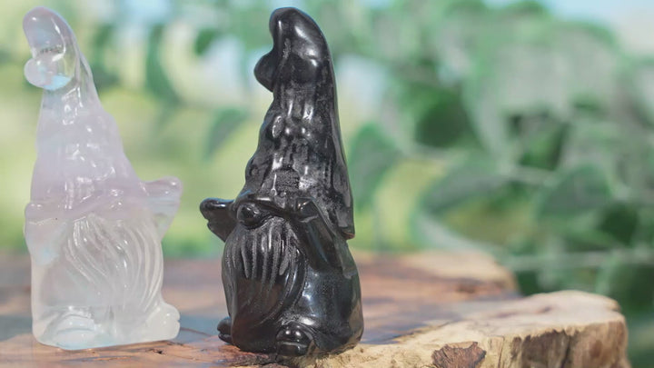 Natural Crystal Carving Gnome Wizard