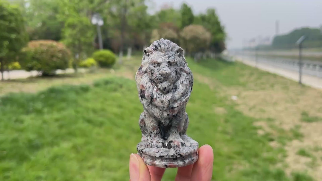 Natural Crystal Carving Seated Lion