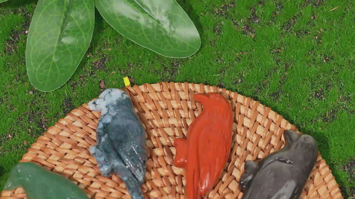 Natural Crystal Carving Hummingbird