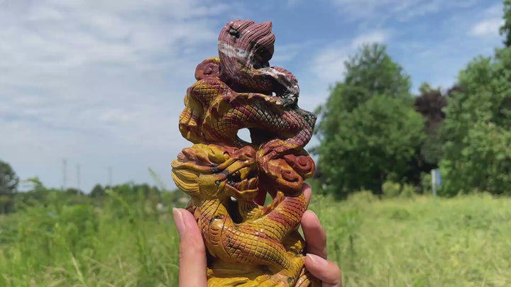 Unique,A Slightly Imperfect Natural Crystal Carving Coiled Chinese Dragon