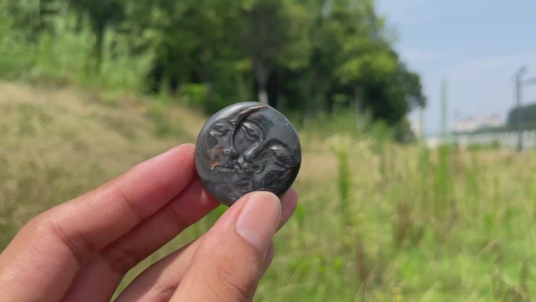 Natural Crystal Labradorite Moon Face Carving